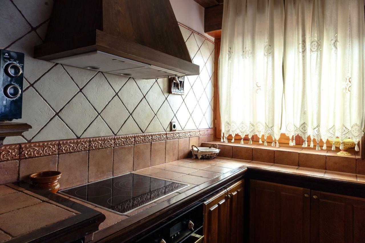 Casa Rural El Sastre ナバレノ エクステリア 写真