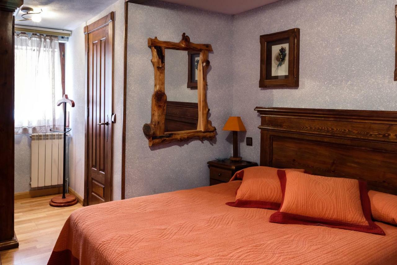Casa Rural El Sastre ナバレノ エクステリア 写真